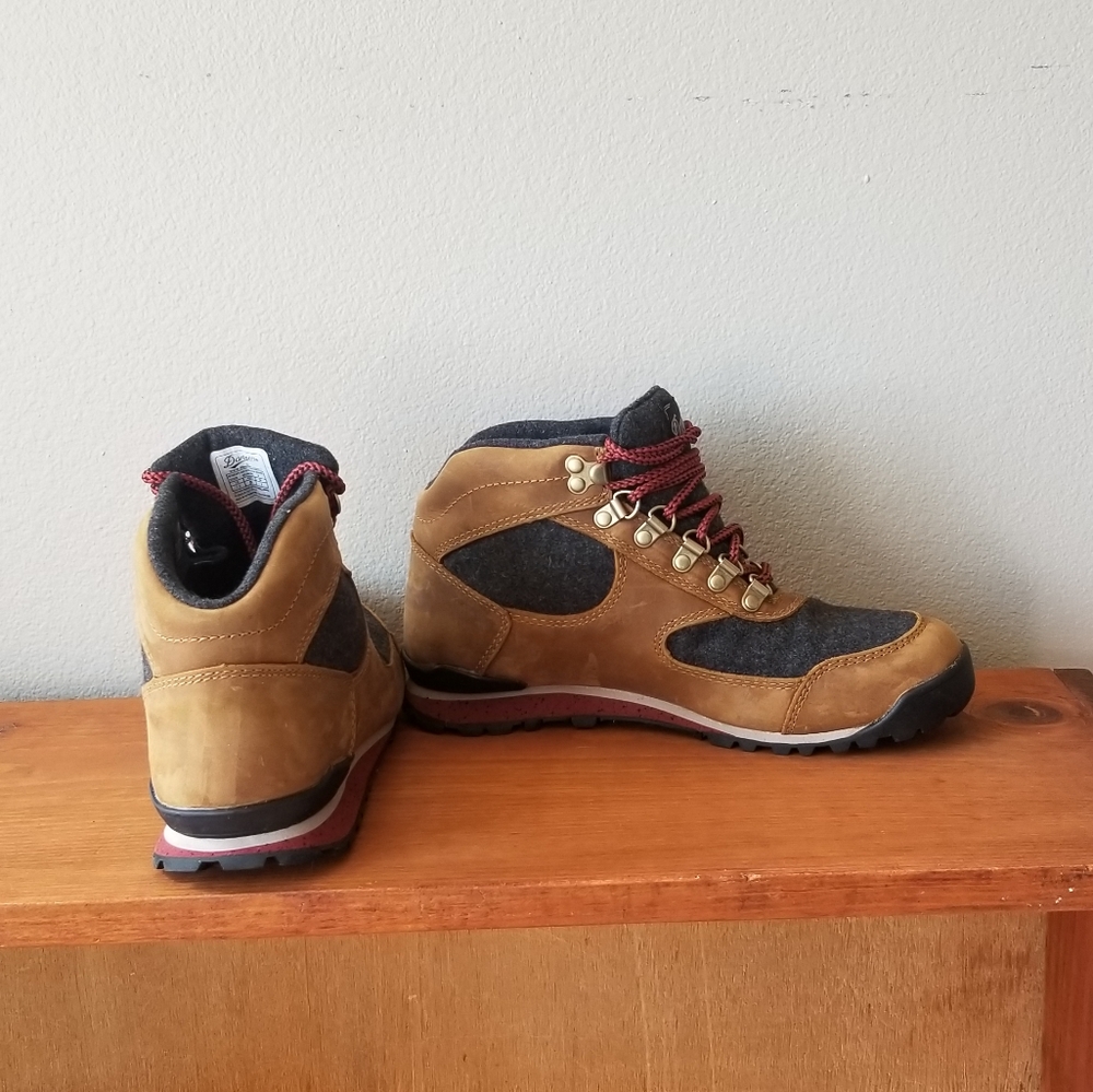 NEW Danner Hiking Boots